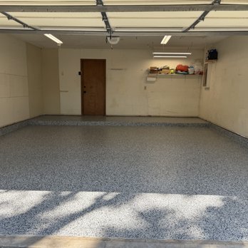 Rustic epoxy coating with earth tones